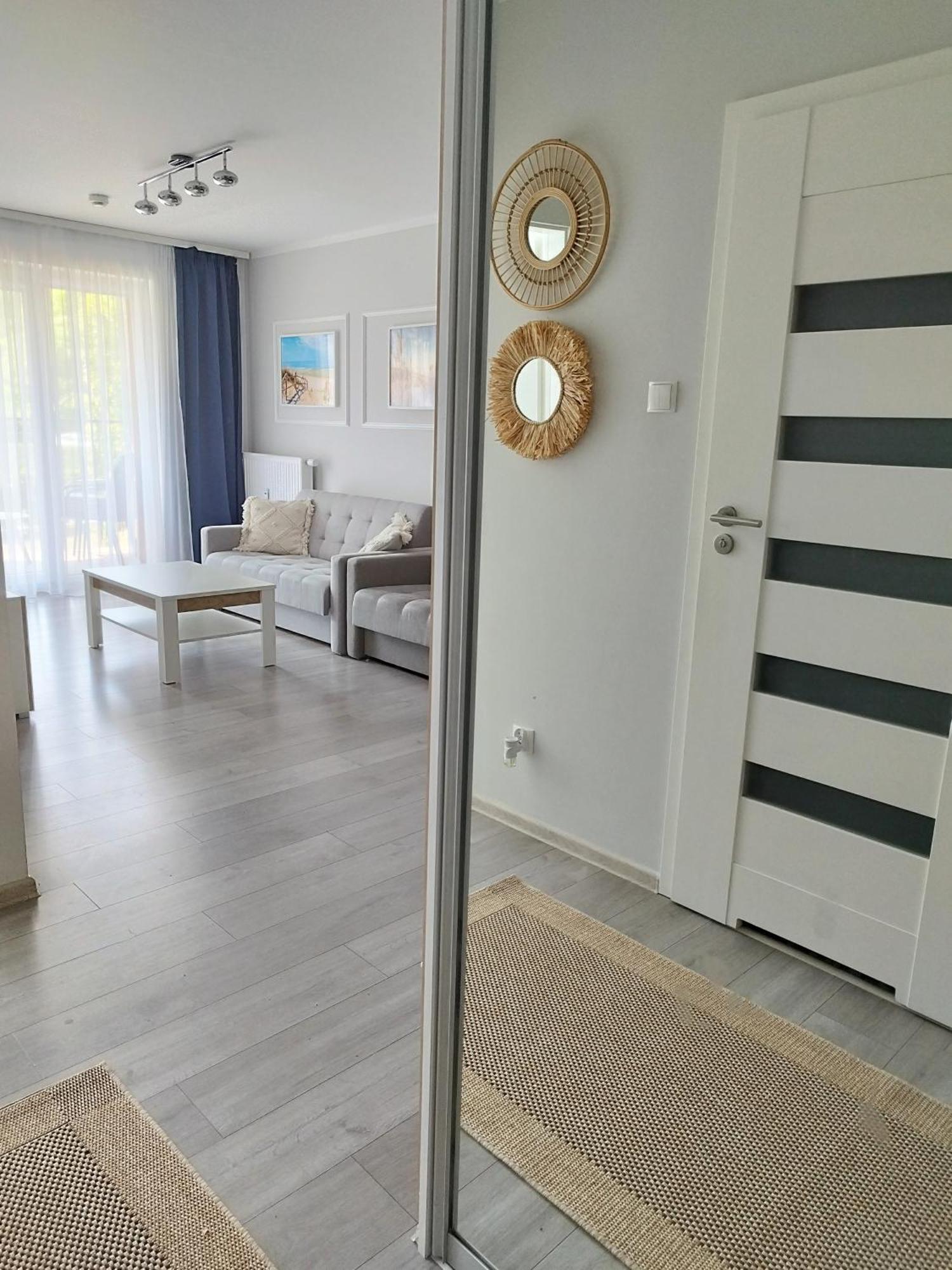 Apartament Mari Polanki Park โควอบเซก ภายนอก รูปภาพ